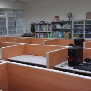 專業辦公室空間規劃-6cm辦公室屏風(493)